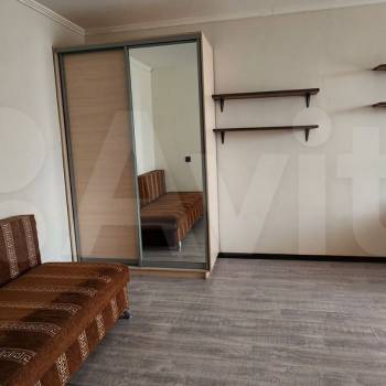 Сдается 1-комнатная квартира, 39 м²