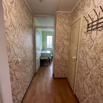 Сдается 1-комнатная квартира, 38 м²