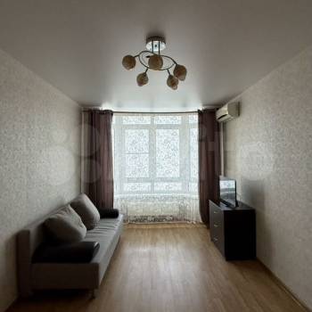 Сдается 1-комнатная квартира, 44 м²