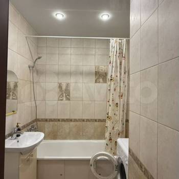 Сдается 1-комнатная квартира, 44 м²