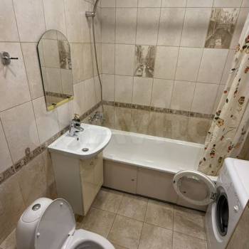 Сдается 1-комнатная квартира, 44 м²