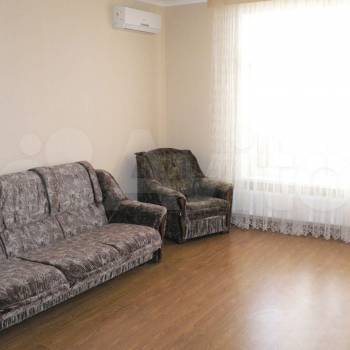 Сдается 2-х комнатная квартира, 75 м²