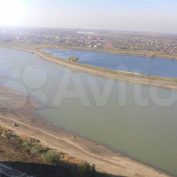 Сдается 2-х комнатная квартира, 75 м²