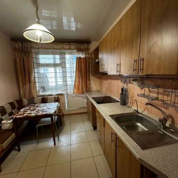 Сдается 2-х комнатная квартира, 60 м²