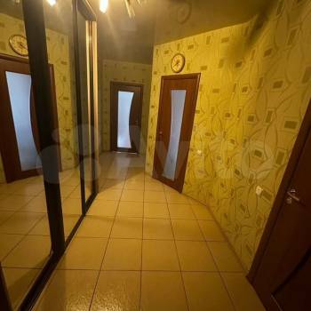 Сдается 2-х комнатная квартира, 60 м²