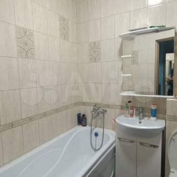 Продается 1-комнатная квартира, 33 м²