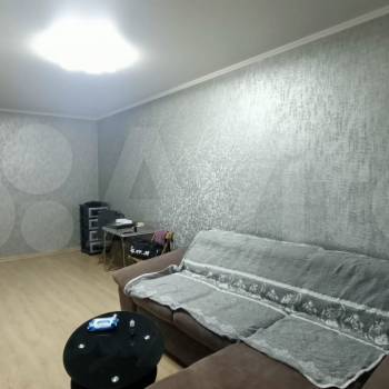 Продается 1-комнатная квартира, 33 м²