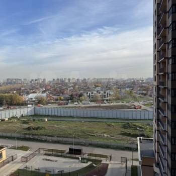 Продается 1-комнатная квартира, 39 м²