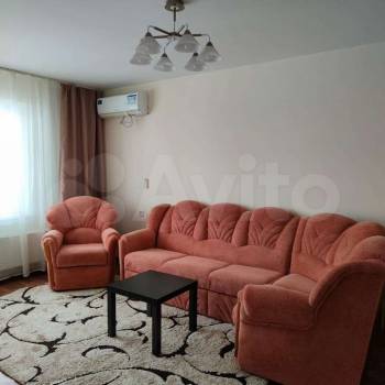 Продается 1-комнатная квартира, 40 м²