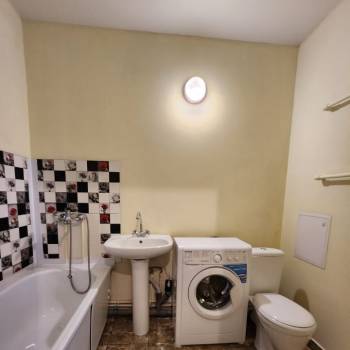 Продается 1-комнатная квартира, 36 м²