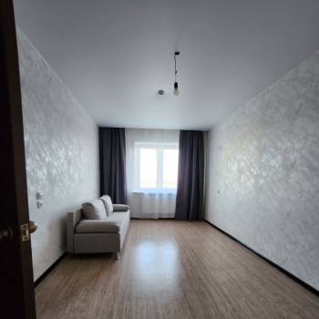 Продается 1-комнатная квартира, 36 м²