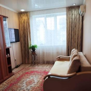 Продается 1-комнатная квартира, 37,4 м²