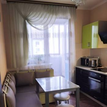 Продается 1-комнатная квартира, 37,4 м²
