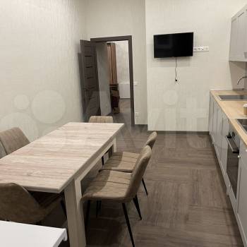 Сдается Многокомнатная квартира, 120 м²