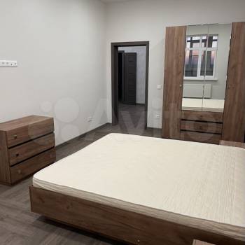 Сдается Многокомнатная квартира, 120 м²