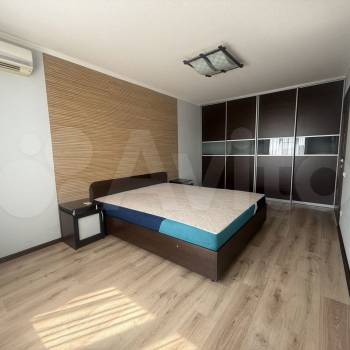 Сдается Многокомнатная квартира, 80 м²