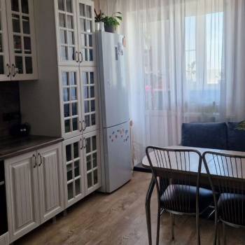 Продается 1-комнатная квартира, 46,4 м²