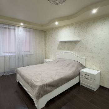 Сдается 2-х комнатная квартира, 72 м²
