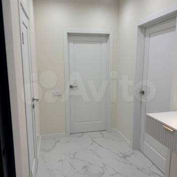 Продается 1-комнатная квартира, 40 м²