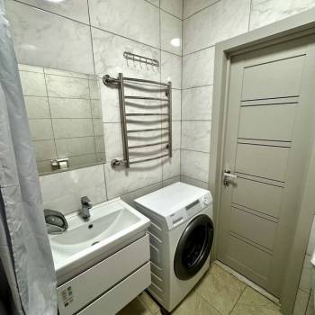 Сдается 2-х комнатная квартира, 64 м²