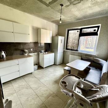 Сдается 2-х комнатная квартира, 64 м²