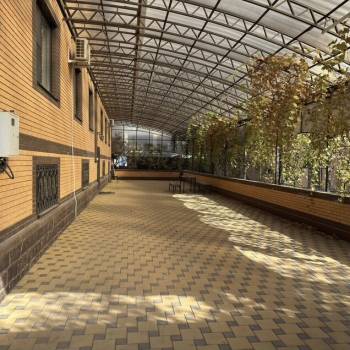 Сдается Нежилое помещение, 600 м²