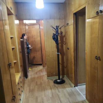 Продается Многокомнатная квартира, 80 м²