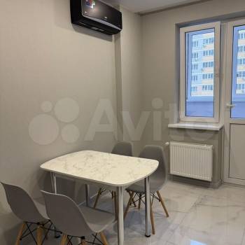 Сдается 2-х комнатная квартира, 50 м²