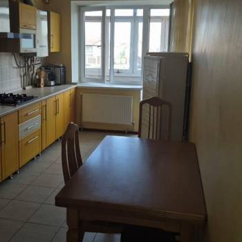 Сдается 2-х комнатная квартира, 70 м²