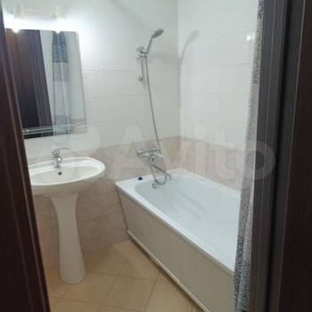 Сдается 1-комнатная квартира, 44 м²