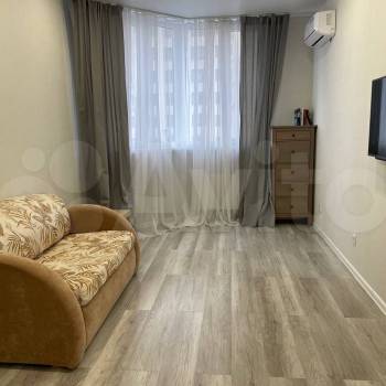 Сдается 1-комнатная квартира, 34 м²