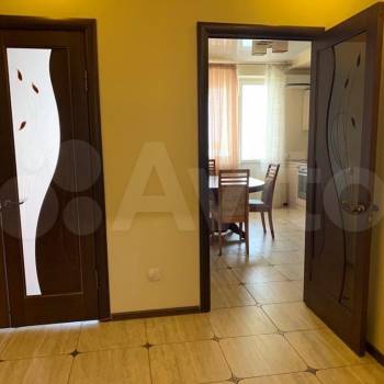 Сдается 2-х комнатная квартира, 80 м²