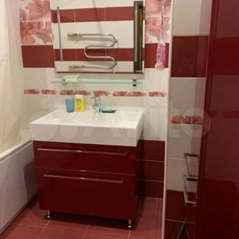 Сдается 2-х комнатная квартира, 80 м²