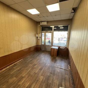 Сдается Торговое помещение, 17 м²