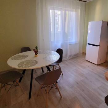 Сдается 2-х комнатная квартира, 70 м²