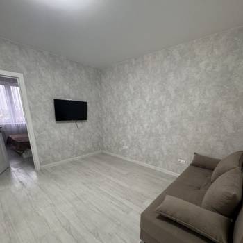 Сдается 1-комнатная квартира, 44 м²