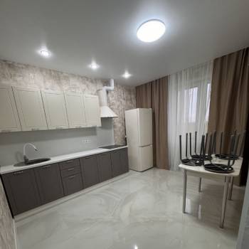 Сдается 1-комнатная квартира, 44 м²