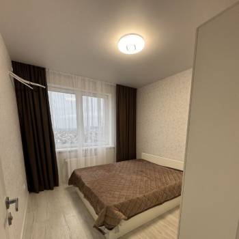 Сдается 1-комнатная квартира, 44 м²