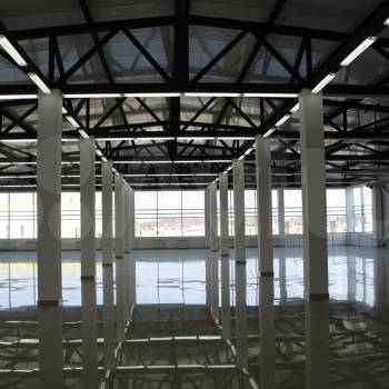 Сдается Нежилое помещение, 1900 м²