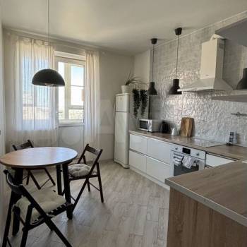 Сдается 1-комнатная квартира, 38,6 м²