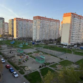 Сдается 2-х комнатная квартира, 70 м²