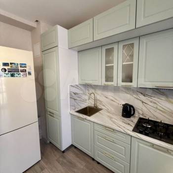 Продается 1-комнатная квартира, 49,2 м²