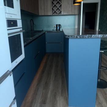 Сдается Многокомнатная квартира, 100 м²