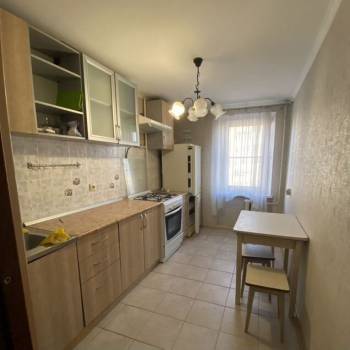 Сдается Многокомнатная квартира, 63 м²