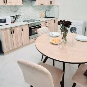 Сдается Многокомнатная квартира, 60 м²