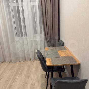 Сдается 1-комнатная квартира, 42,5 м²