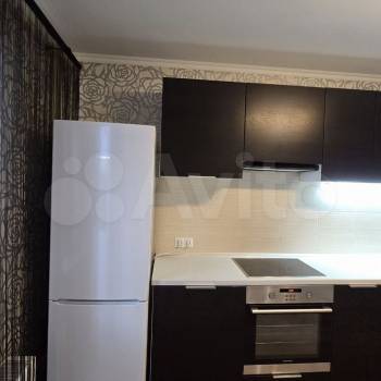 Сдается 2-х комнатная квартира, 64 м²