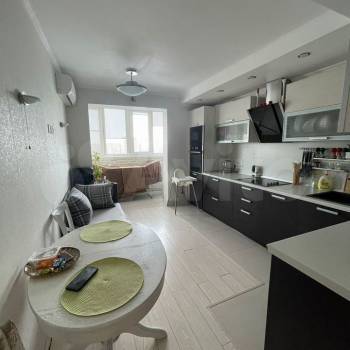 Сдается 2-х комнатная квартира, 62 м²