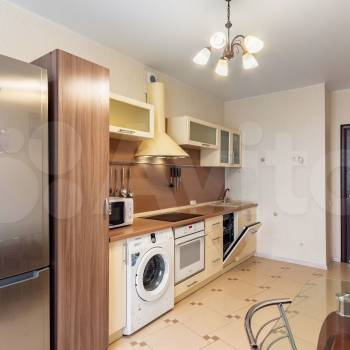 Сдается 2-х комнатная квартира, 61 м²