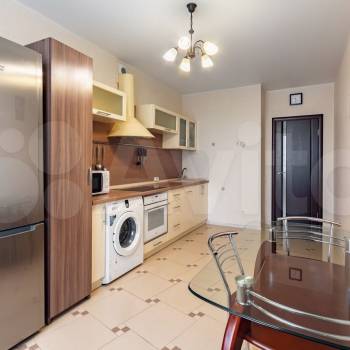 Сдается 2-х комнатная квартира, 61 м²